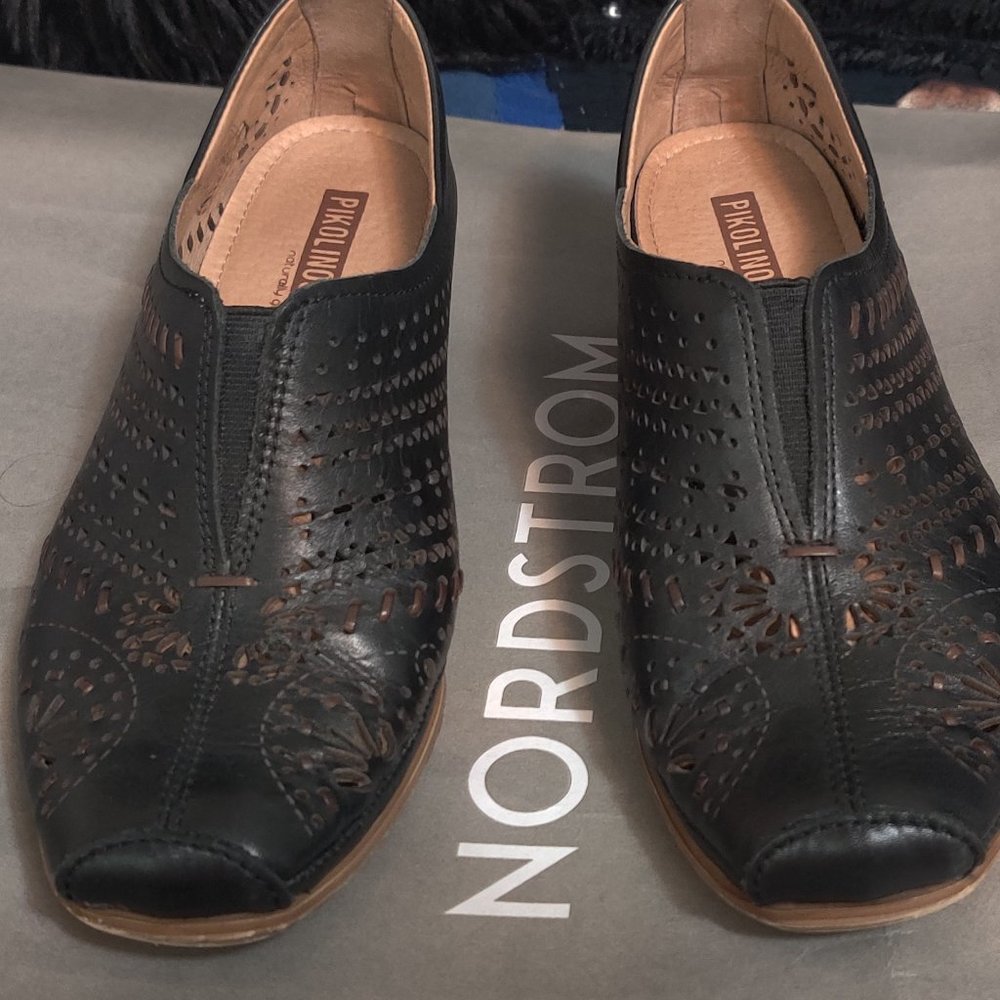 Pikolinos, 37, leather pump, black